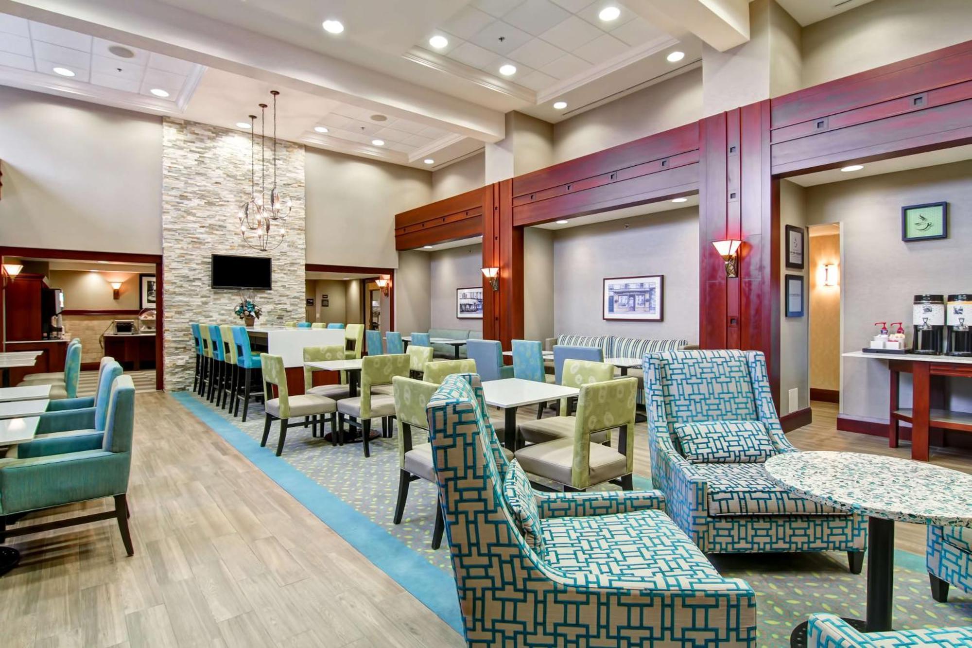 Hampton Inn & Suites Guelph Exterior foto